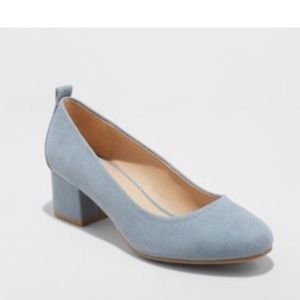 Women's Microsuede Closed Toe Heeled Pumps